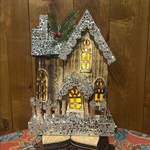NWT Rustic Glittery Christmas Light Up 12” House